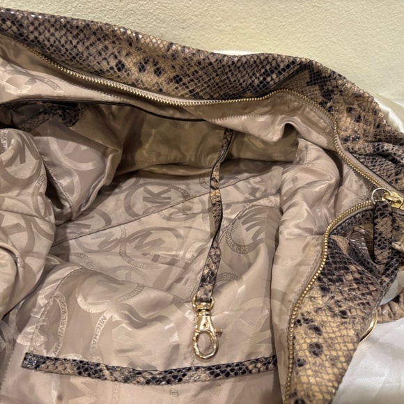 Michael Kors Hobo Tan Effect Leather Python Suede Tote Purse - Picture 13 of 14